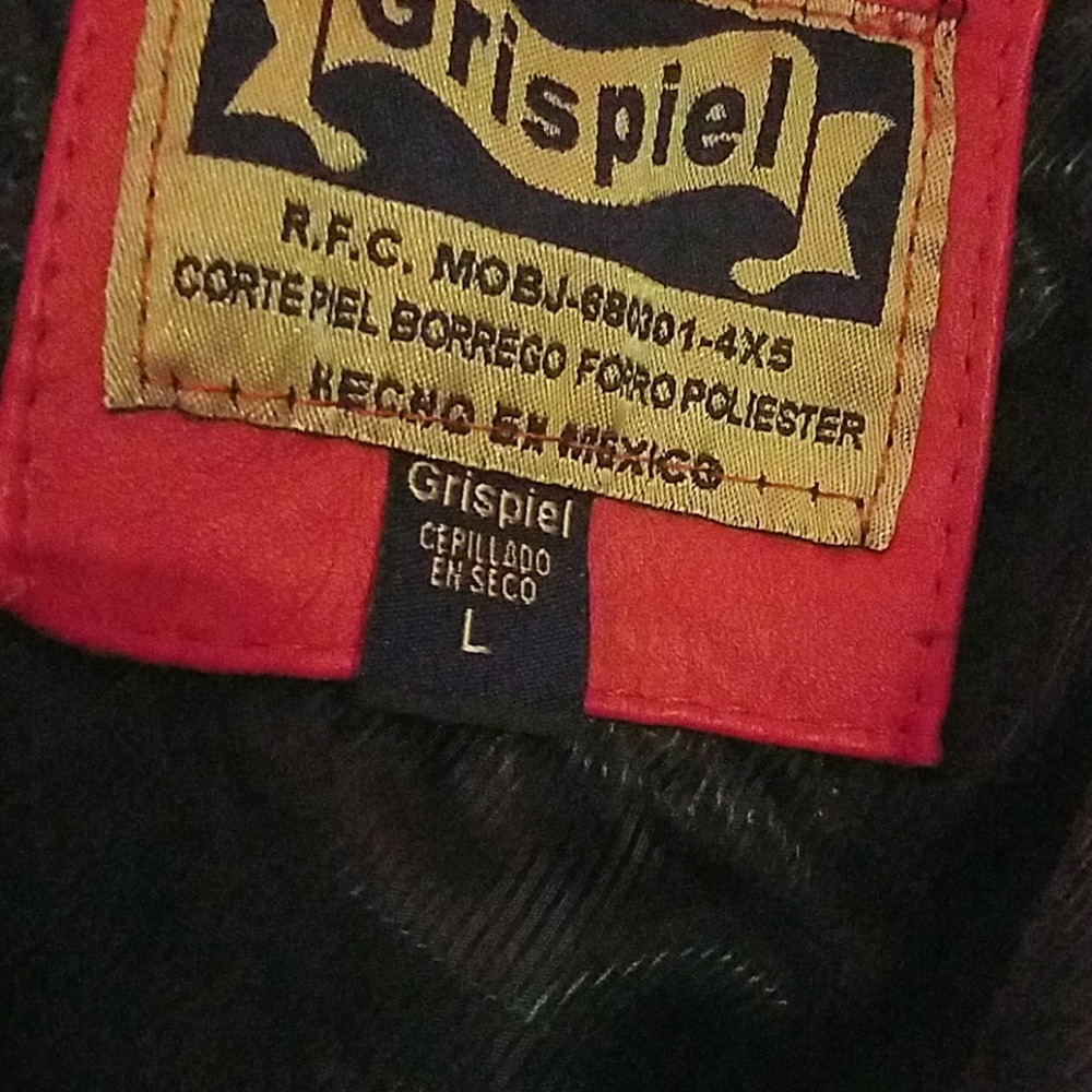 Red bomber jacket - Picture 3 of 7